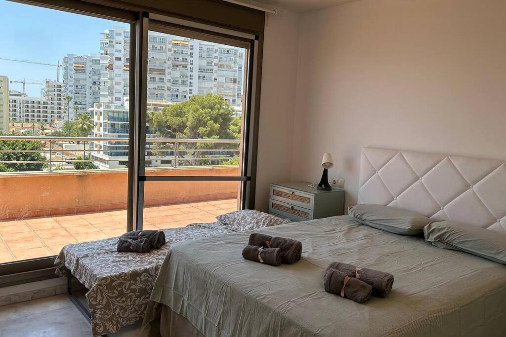 Atico Puerto Marina 2 Hab Con Piscina, 500M De La Plata Apartment Torremolinos Exterior photo