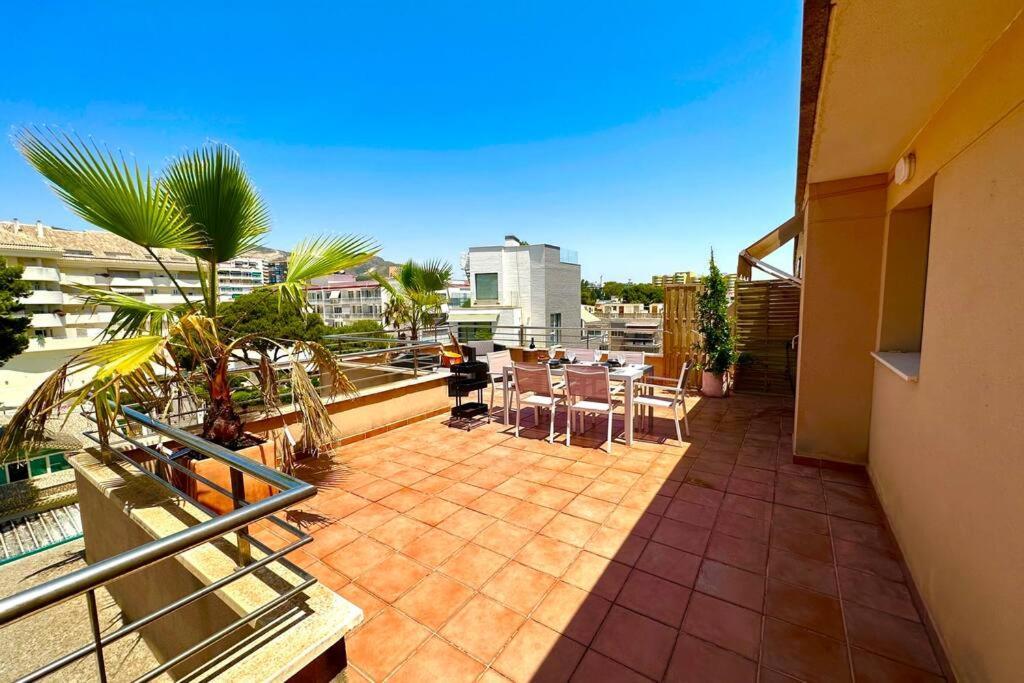 Atico Puerto Marina 2 Hab Con Piscina, 500M De La Plata Apartment Torremolinos Exterior photo