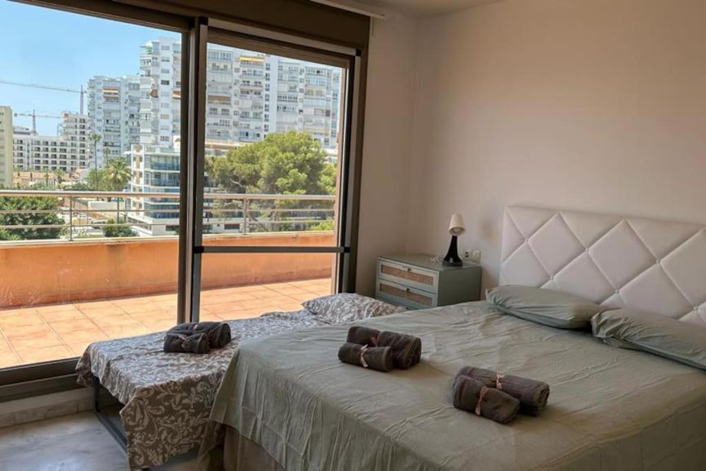Atico Puerto Marina 2 Hab Con Piscina, 500M De La Plata Apartment Torremolinos Exterior photo