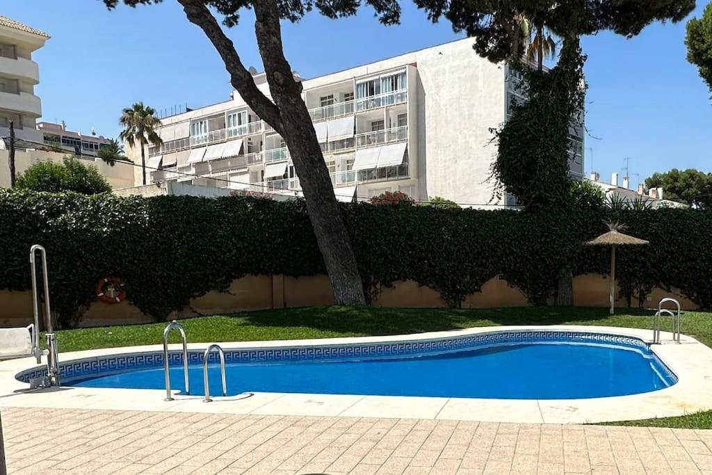 Atico Puerto Marina 2 Hab Con Piscina, 500M De La Plata Apartment Torremolinos Exterior photo